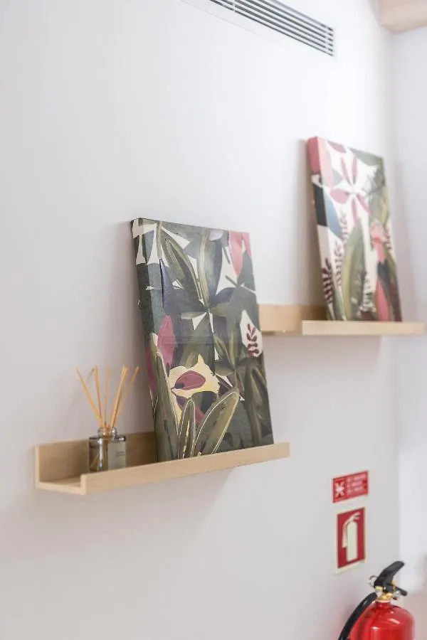 Lodo Suits Se - Mezanino Room By Hd Faro